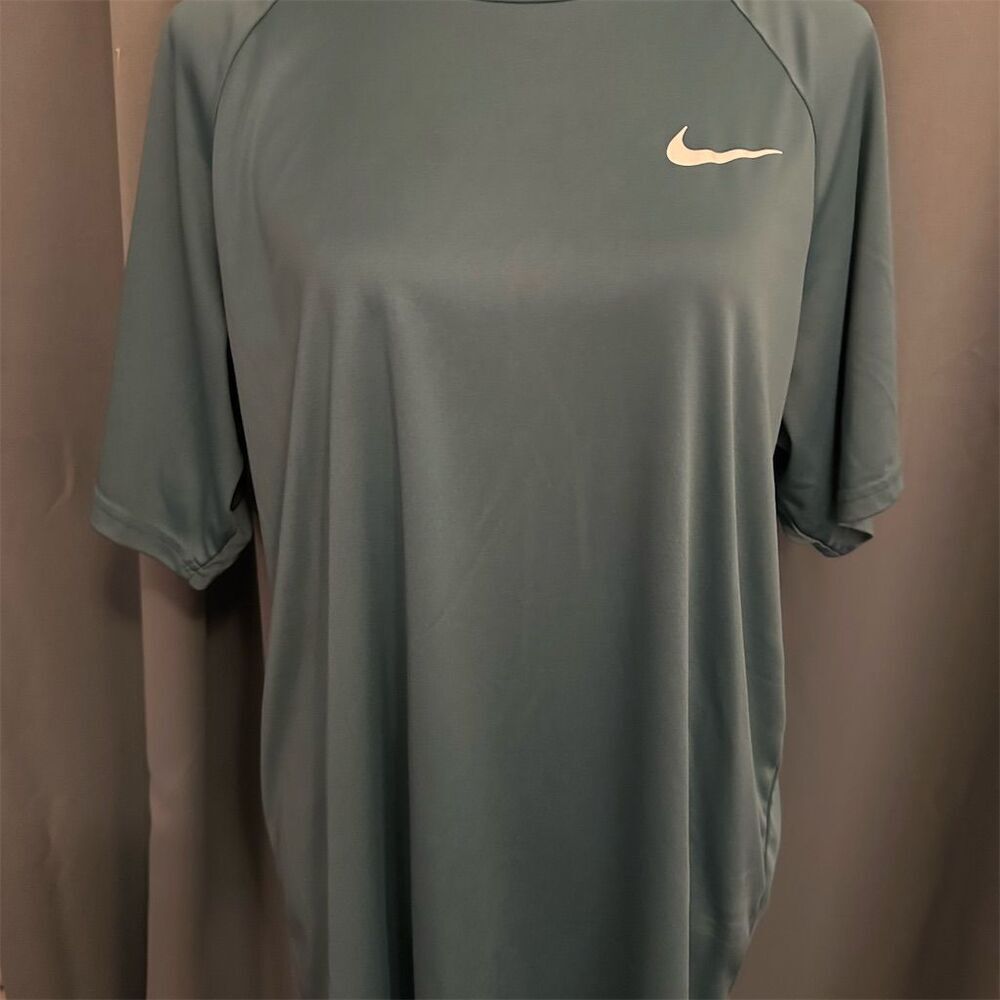 Nike Men's XL Green Dri-FIT Short Sleeve T-Shirt Sports Training